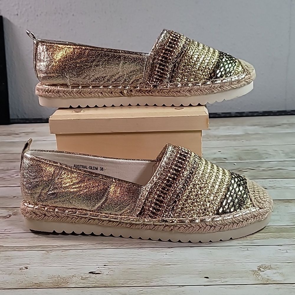 NEW Patrizia by Spring Step Austral Gold Metallic Espadrilles Shoes 38 US‎ 7.5-8